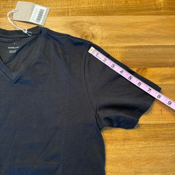 Everlane The Organic Cotton V Neck Tee Shirt NEW - Picture 10 of 10